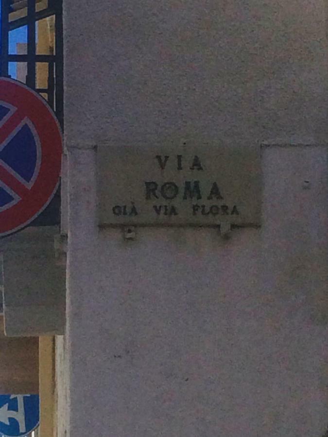 Zi' Mari' - Via Roma Polignano a Mare Exterior foto